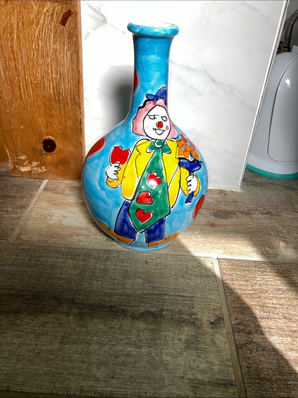 La Musa Pottery Vase: Hand-Painted Whimsical Clown, Italy